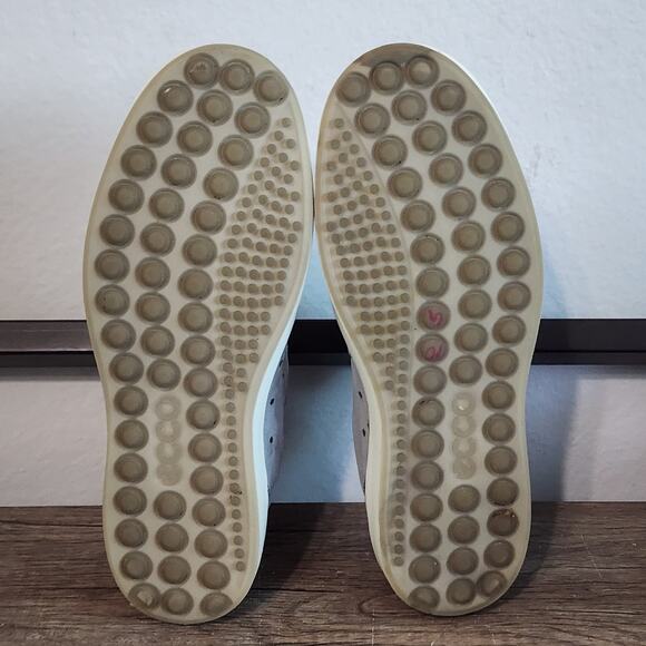 Loafers_&_Slip_Ons